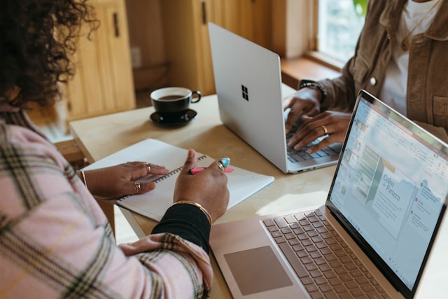 Unlocking Business Potential: The Benefits of Renting Laptops in Bulk