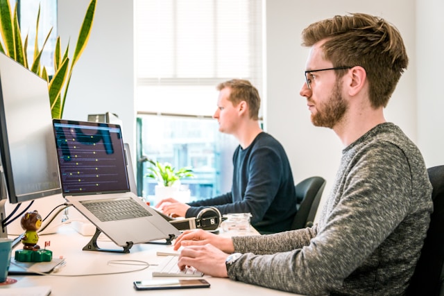 Unleash Your Productivity: Why MacBook on Rent is the Perfect Fit for Modern Professionals